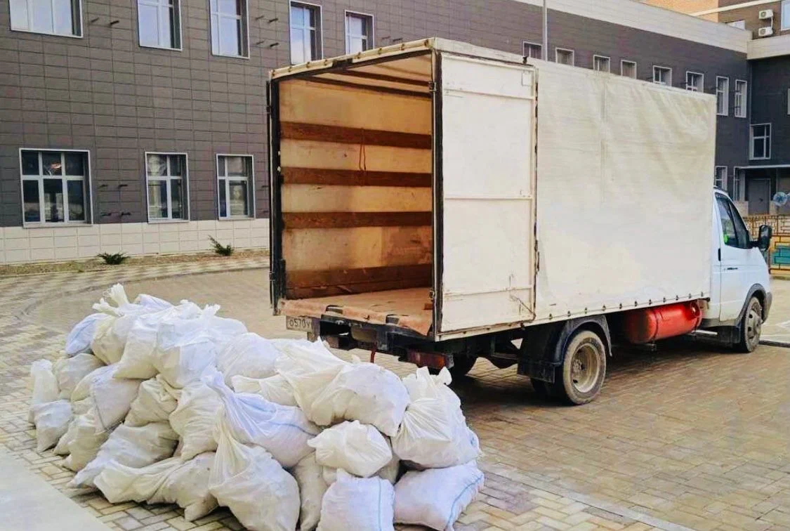 Вывоз строительного мусора из новостроек в Горном-Алтайске в октябре