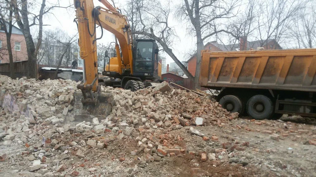 Вывоз мусора ОССиГ с выездом в Горном-Алтайске в октябре
